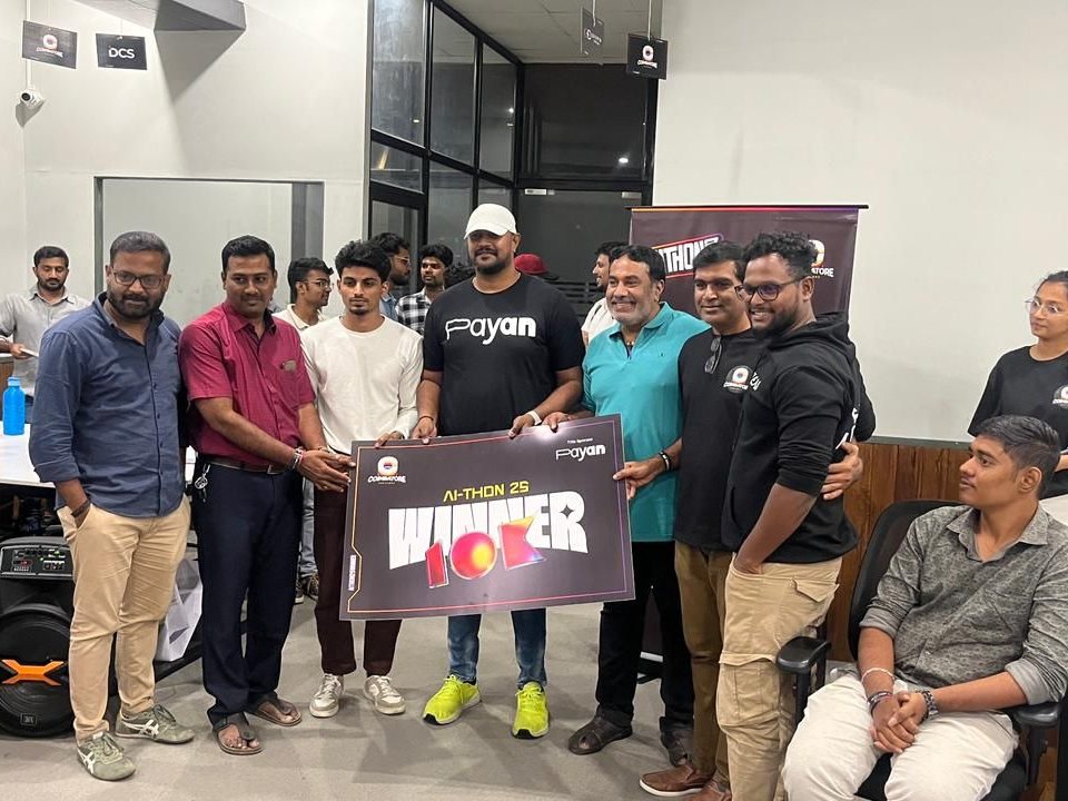 Sivaraj Palanisamy and team receiving the AI-THON 25 winner award in Coimbatore