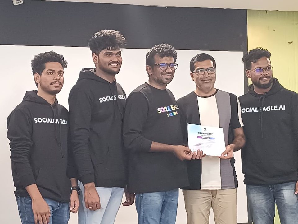 Sivaraj Palanisamy and team receiving the GEN AI Architect Buildathon winners certificate